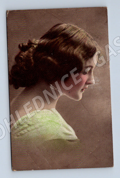 Pohlednice Portrét ženy, odesláno 1916 (M13792)