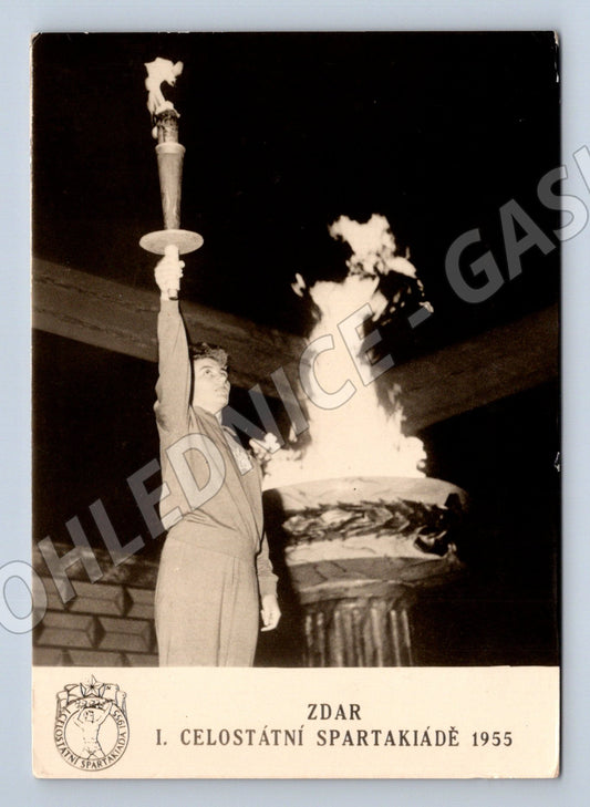 Pohlednice Spartakiáda 1955 Zapálení ohně (M14361)