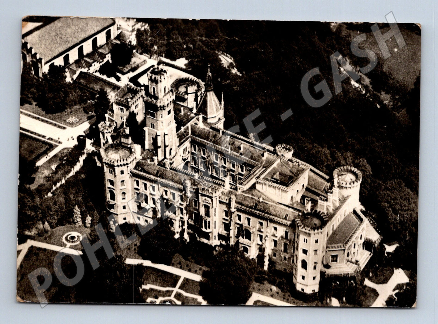 Pohlednice Hluboká nad Vltavou – letecký pohled (M15218)