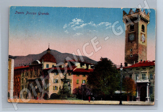 Pohlednice Trento – Piazza Grande, prošlá poštou (M15388)