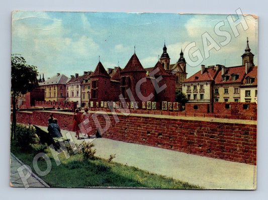 Pohlednice Varšava Staroměstské hradby Barbakan (M15959)