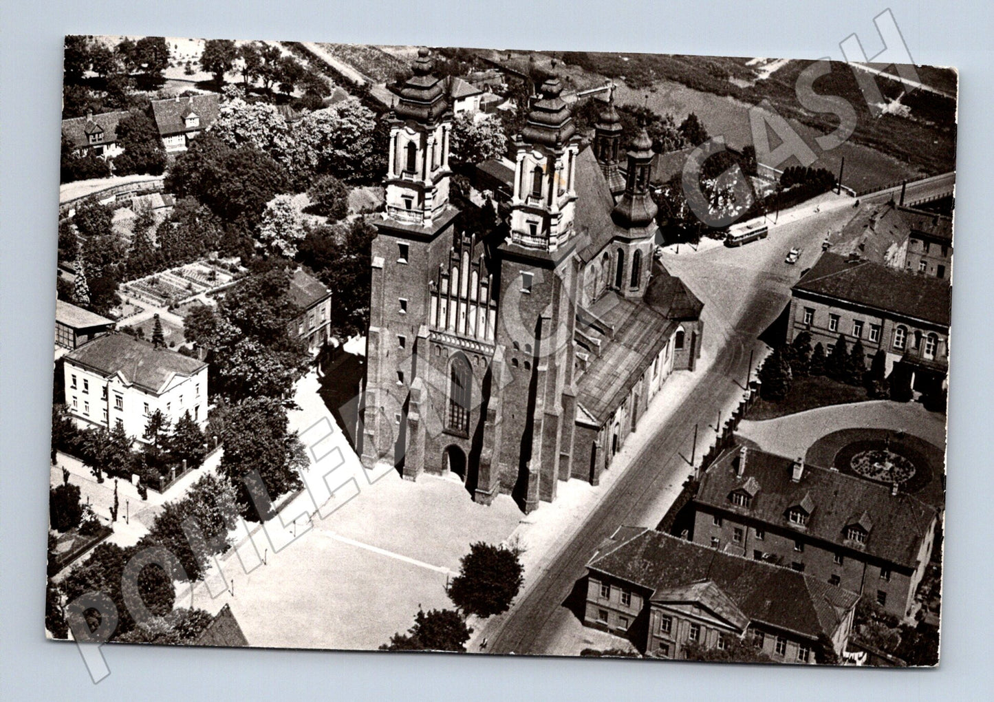 Pohlednice Poznaň katedrála letecký pohled (M15980)