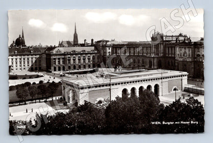 Pohlednice Vídeň Burgtor Neue Burg Heldenplatz 1965 (M16187)