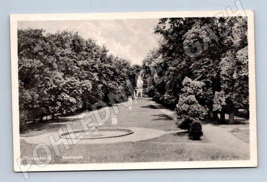Pohlednice Neustrelitz Stadtpark Německo (M16546)