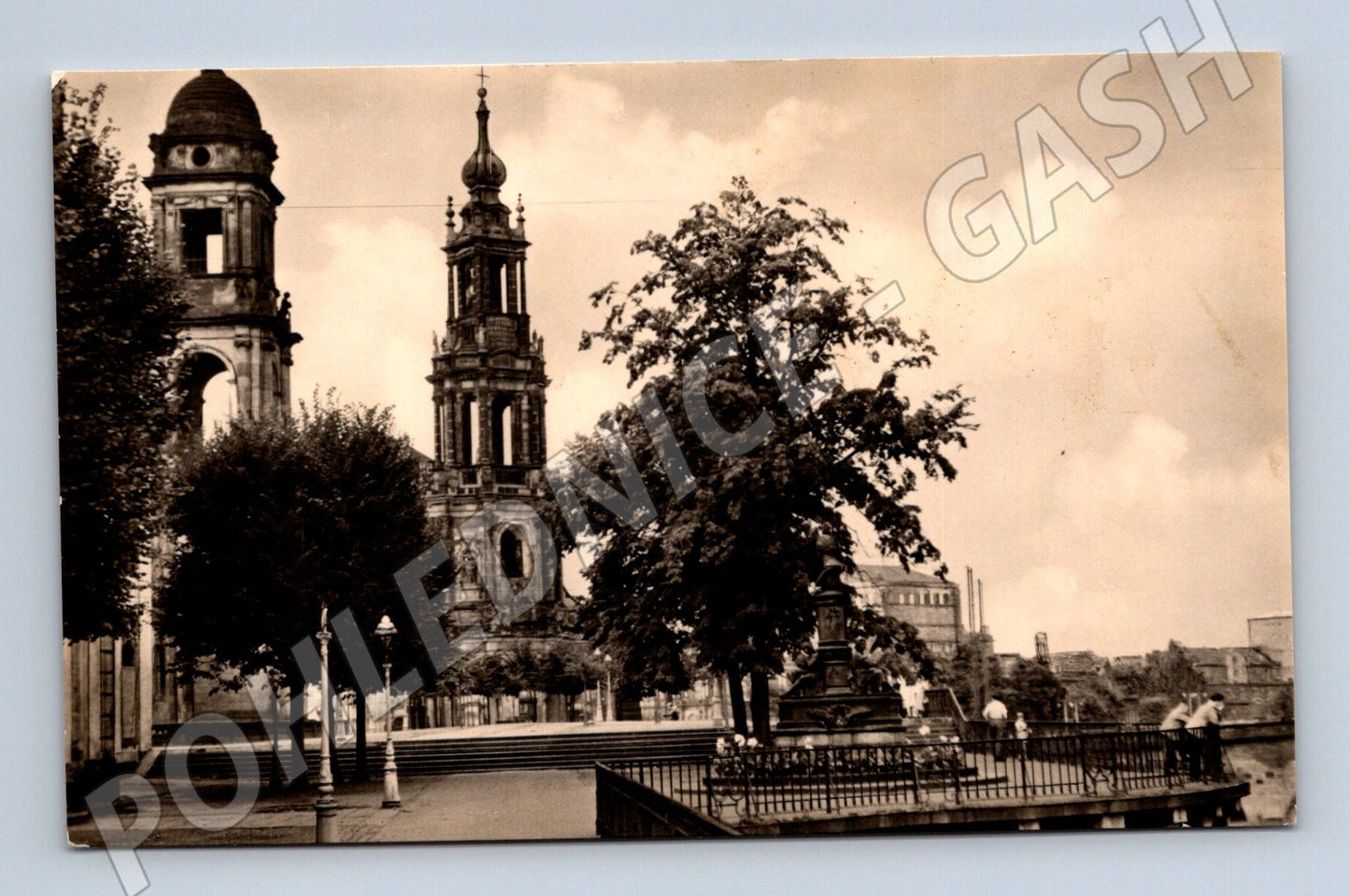 Pohlednice Dresden Brühlská terasa Hofkirche (M16574)
