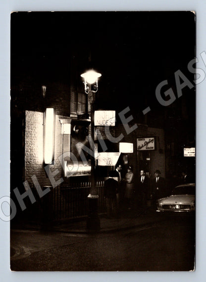 Pohlednice Londýn Soho noční ulice 1965 Pressfoto Věrčák (M16743)