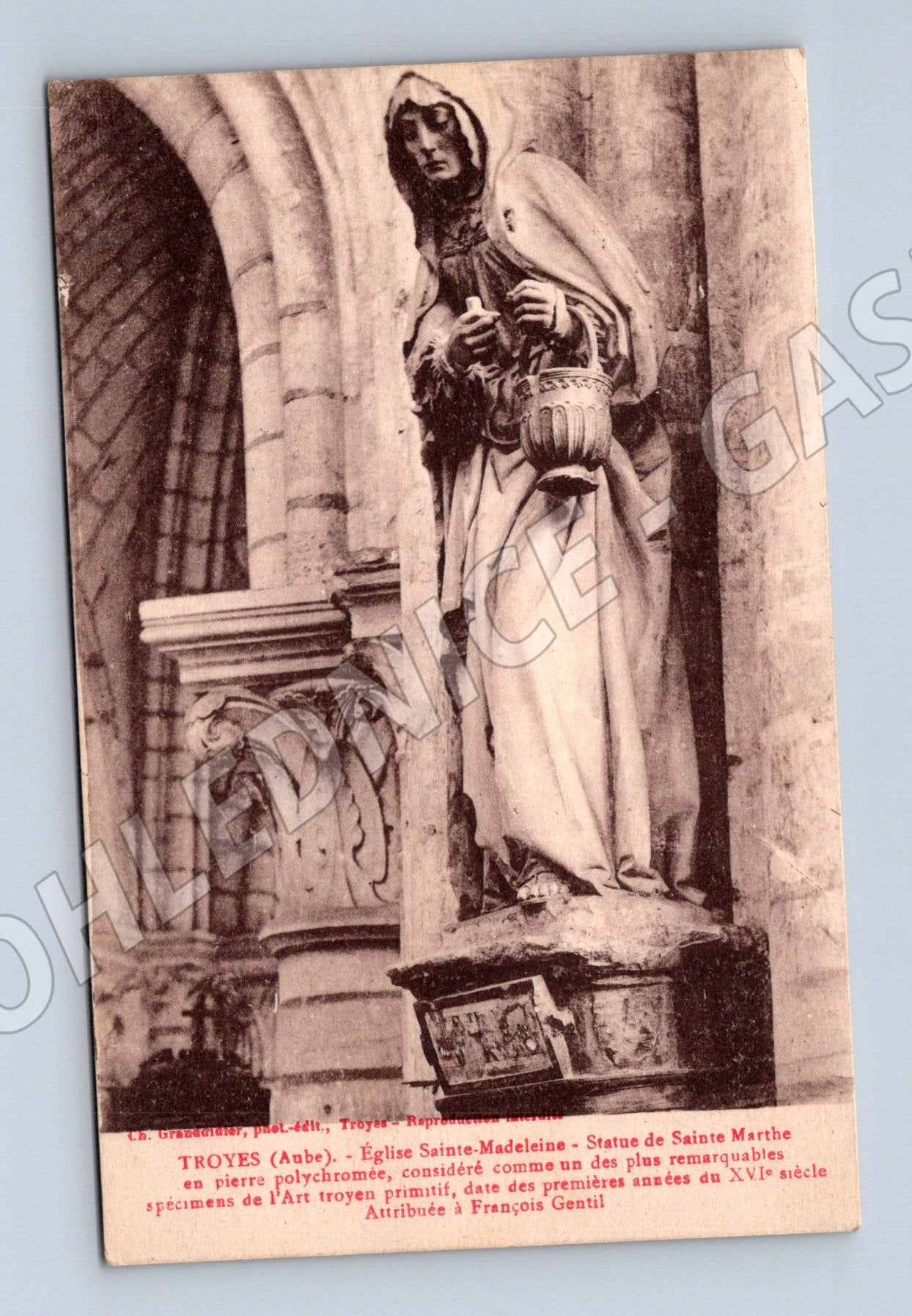 Pohlednice Troyes socha svaté Marthe do Prahy (M16863)