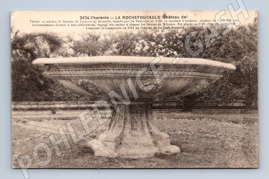 Pohlednice La Rochefoucauld zámek stará (M16865)