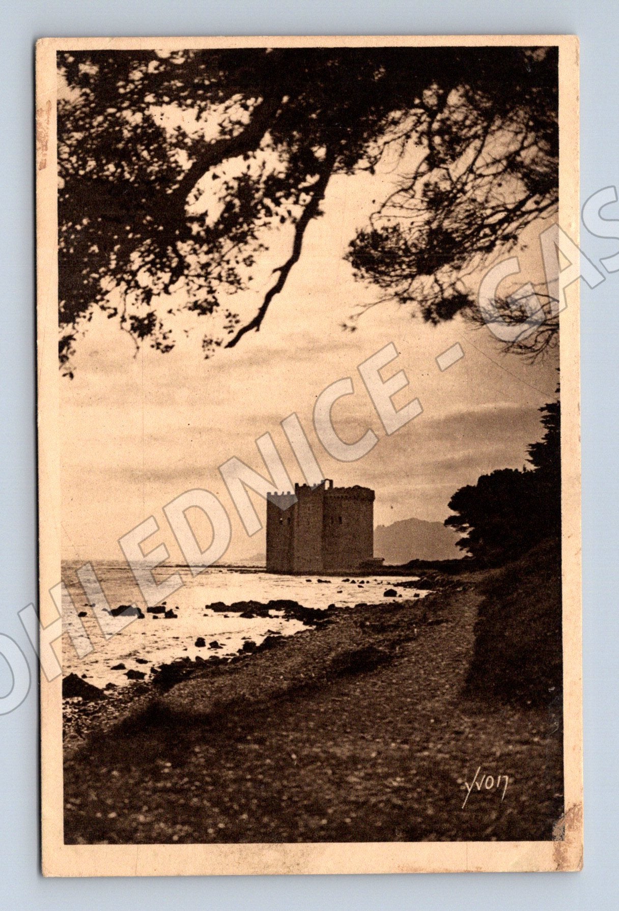 Pohlednice Cannes Ile Saint Honorat (M16971)