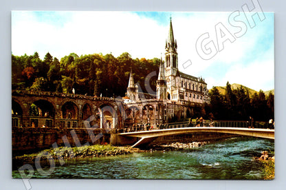 Pohlednice Lourdes bazilika řeka Gave (M16998)