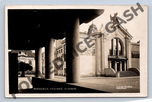 Pohlednice Pardubice městské divadlo 1937 (M1718)