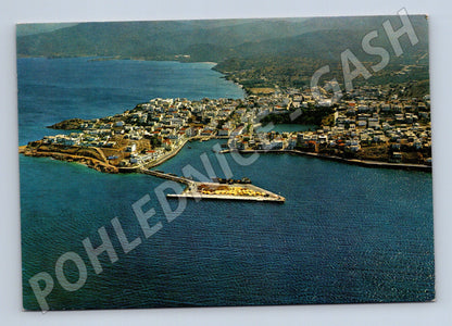 Pohlednice Kréta Agios Nikolaos letecký pohled 1984 (M17466)
