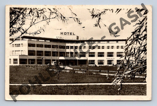 Pohlednice Gottwaldov Otrokovice hotel Spol inženýrů 1952 (M1764)