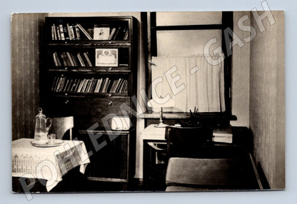 Pohlednice pokoj na koleji Moskevská univerzita SSSR 1955 (M17889)