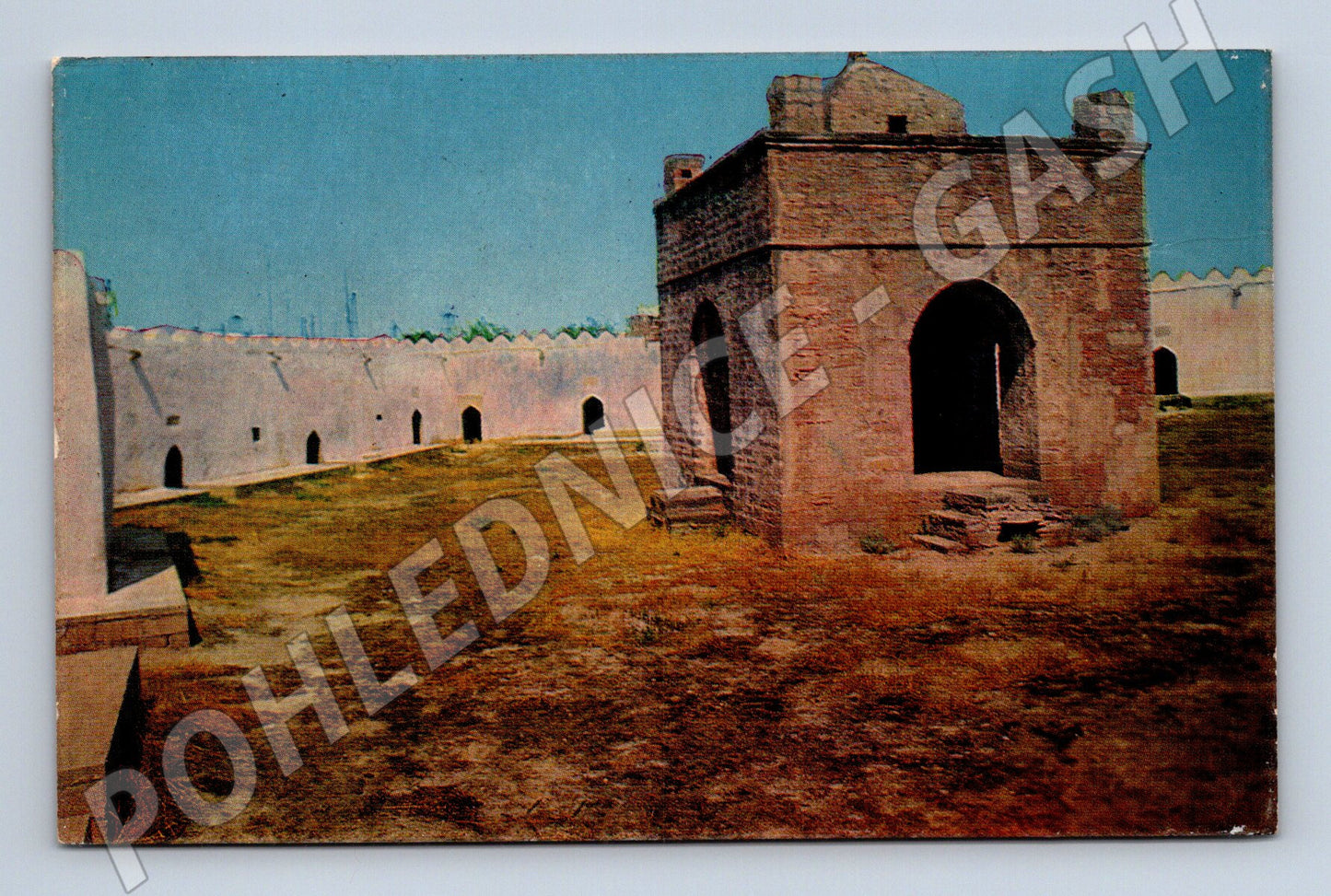 Pohlednice SSSR 1966 atešský chrám Ateshgah Abšeron (M17907)