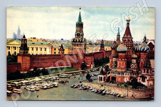 Pohlednice Moskva Kreml a chrám Vasila Blaženého SSSR 1968 (M17933)