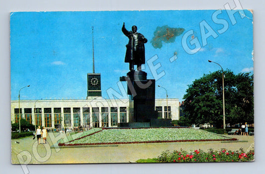 Pohlednice Leningrad památník V. I. Lenina u Finského nádraží (M17935)