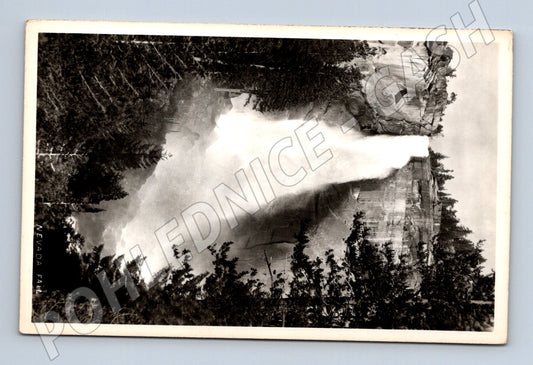 Pohlednice Nevada Fall Yosemite USA (M18098)