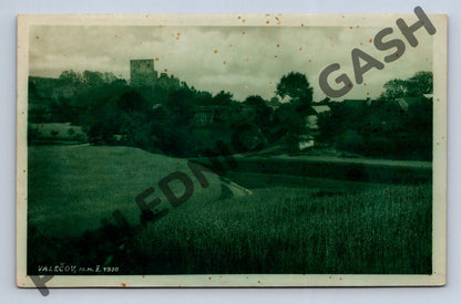 Pohlednice Valečov hrad 1930 odeslaná 1933 zn raz (M1813)