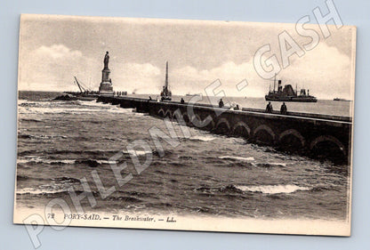 Pohlednice Port Said vlnolam s lodí Egypt (M18295)