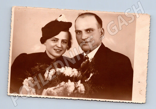 Pohlednice portrét muž a žena Bzenec (M18338)