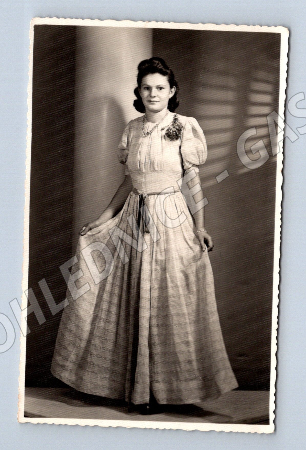 Pohlednice ateliér žena Foto Vokřál Louny (M18352)