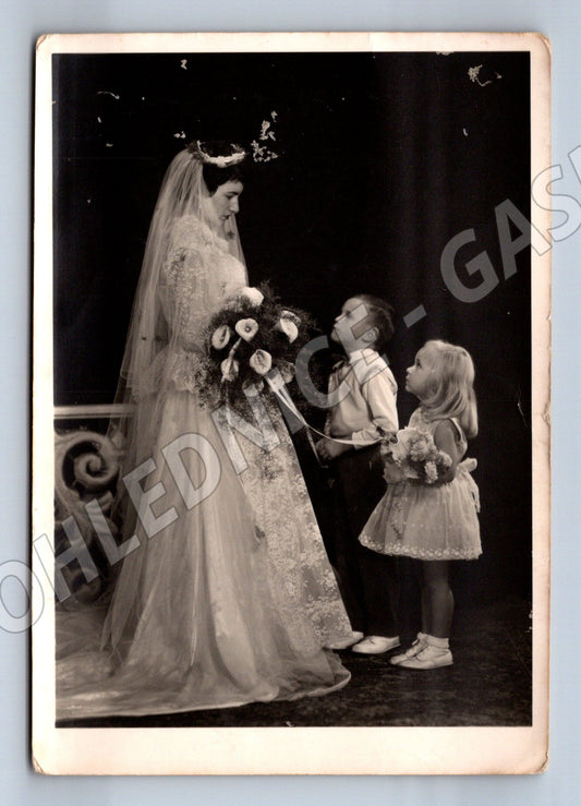 Pohlednice svatební s dětmi čb (M18387)