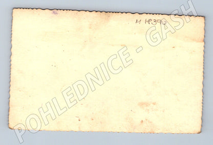 Pohlednice portrét žena slavnostní šaty (M18390)