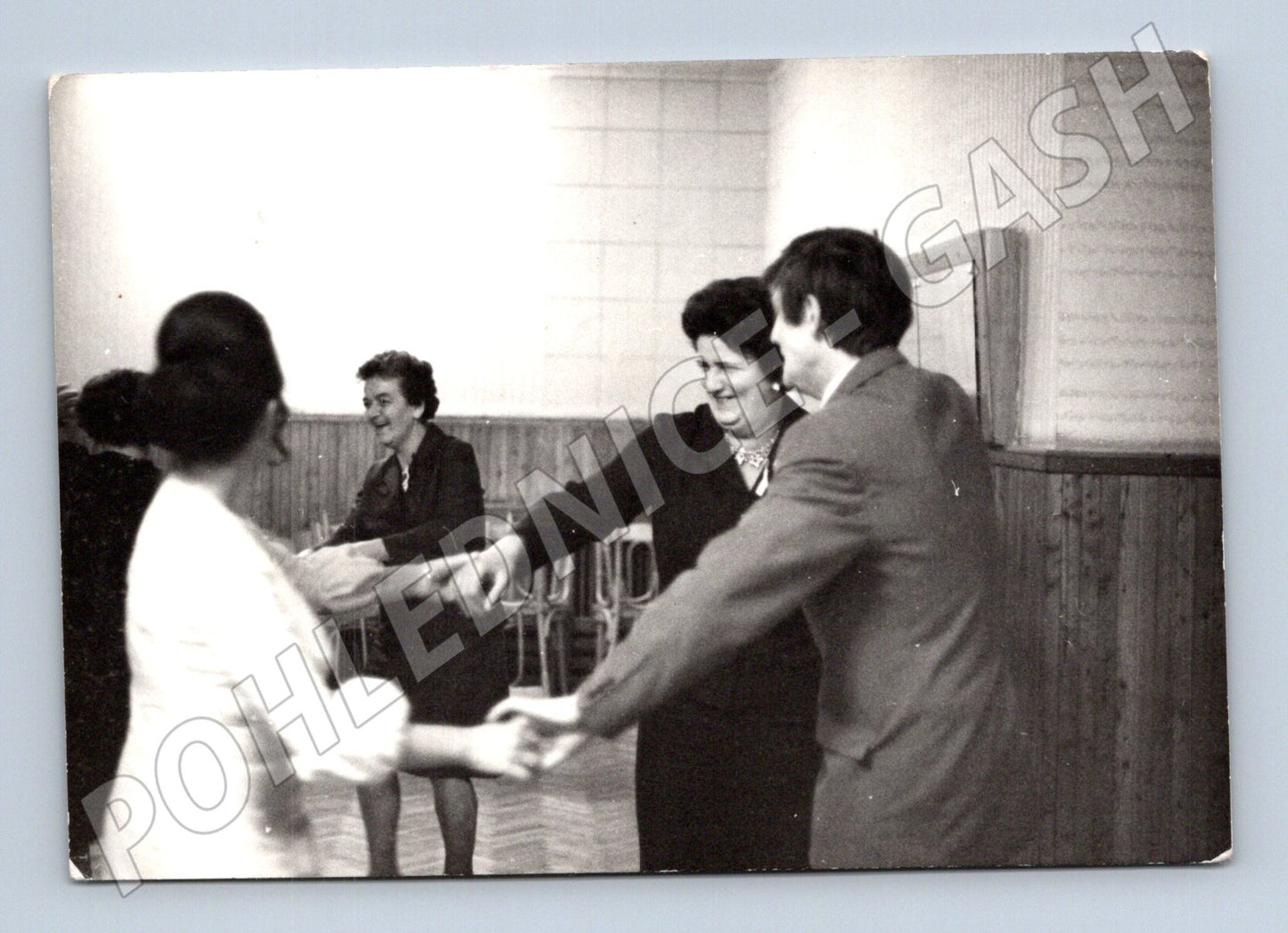 Pohlednice etnografie tanec společenská zábava (M18415)