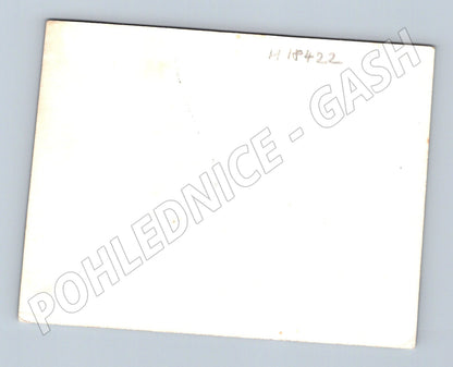 Pohlednice neformální setkání osob retro (M18422)