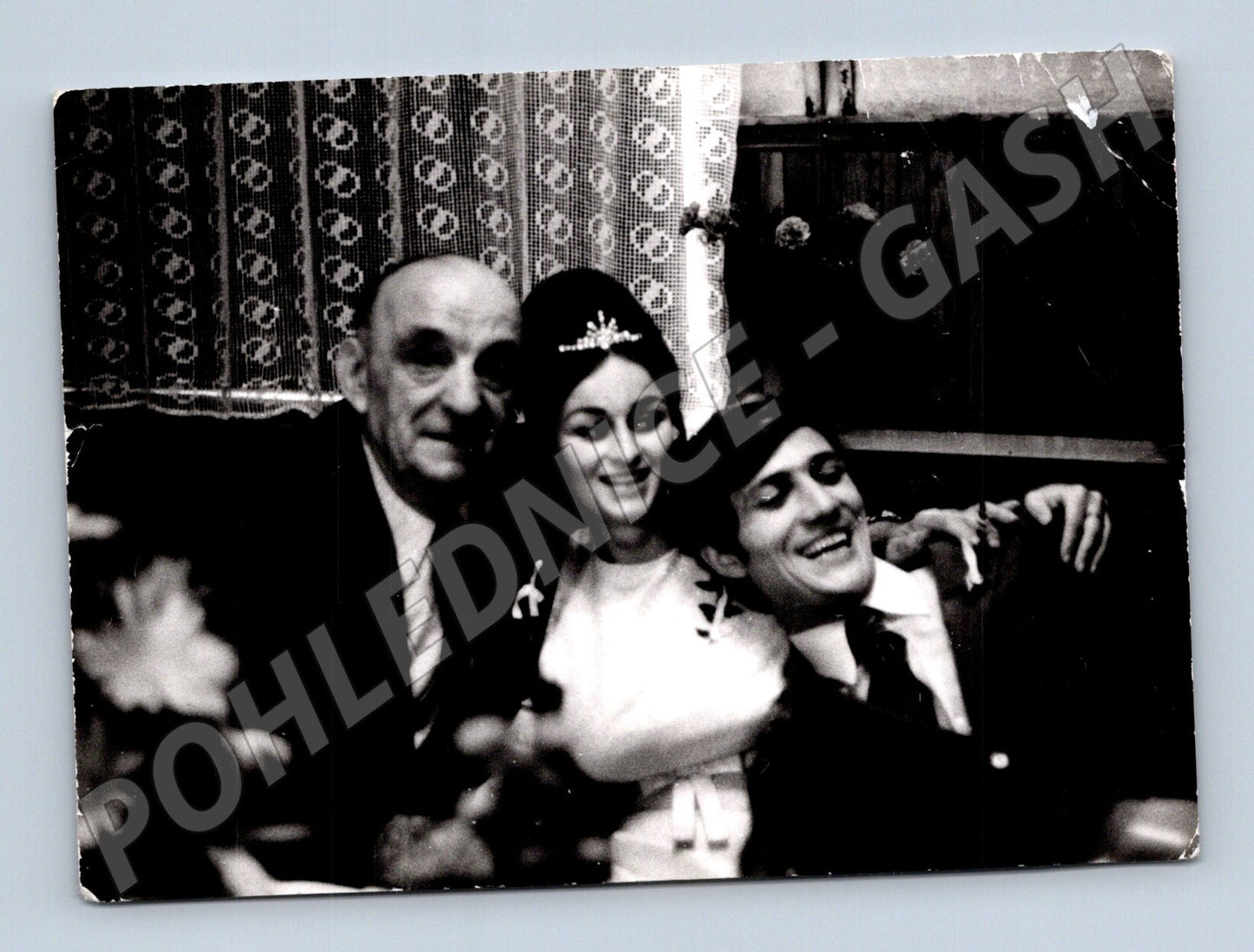 Pohlednice svatba 1971 manželka a otec (M18427)