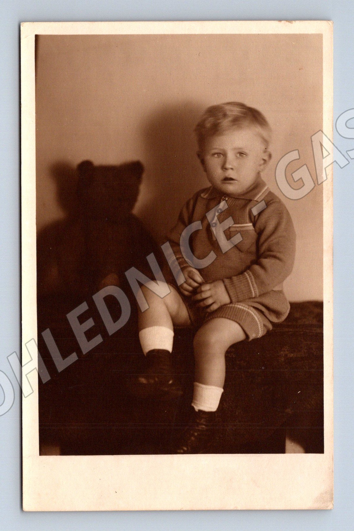 Pohlednice foto portrét malý chlapec ateliér (M18442)