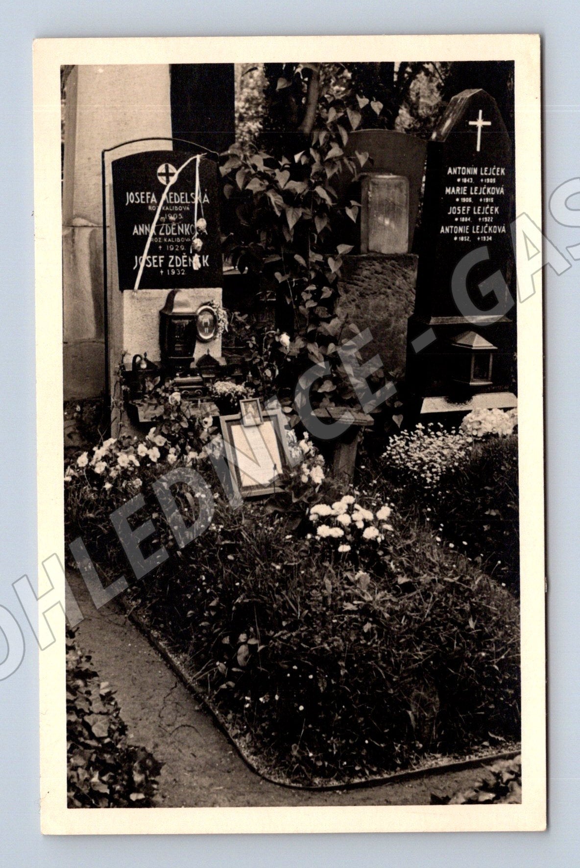 Pohlednice hřbitovní náhrobky ČR před 1950 (M18558)