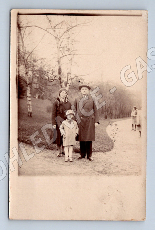 Pohlednice rodinná fotografie ČR malý formát do 1950 (M18575)