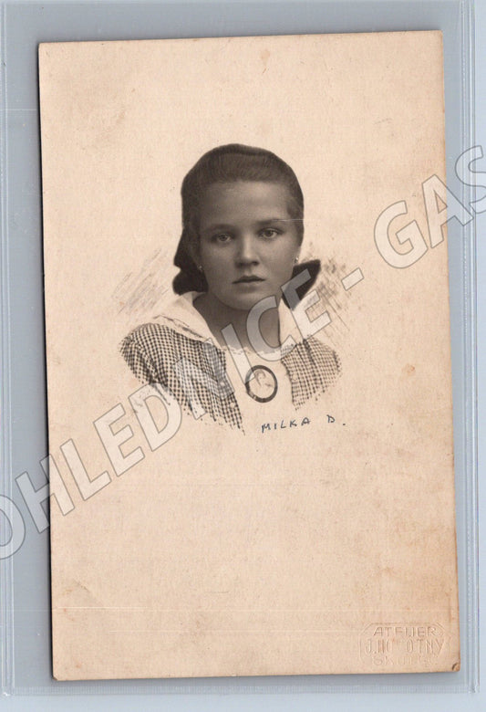 Pohlednice Milka D. portrét ateliér Kottny (M18590)