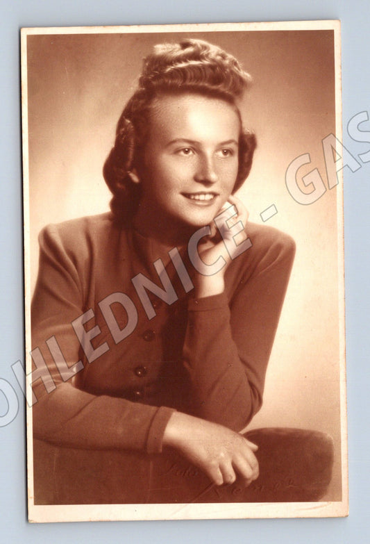 Pohlednice portrét ženy Foto René sepie cca 1940 50 (M18596)