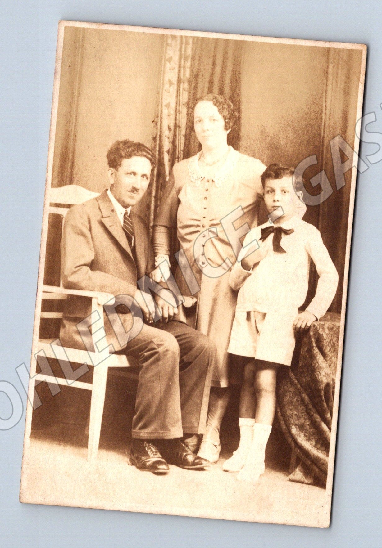 Pohlednice rodinný portrét cca 1930 neprošlá (M18695)