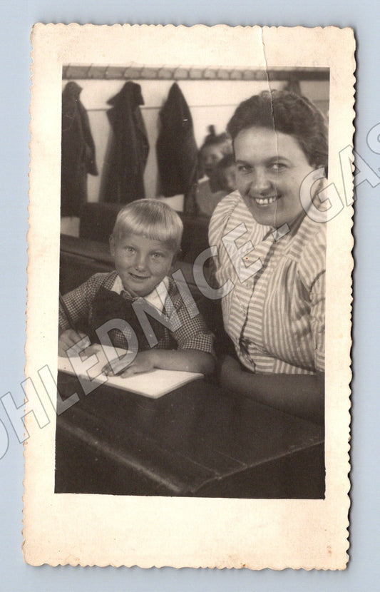 Pohlednice školní třída 1938 ČR malý formát (M18699)