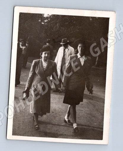 Pohlednice 1943 skupina lidí (M18797)