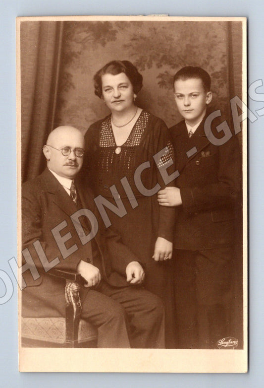 Pohlednice rodinný portrét 1 polovina 20 století (M18829)