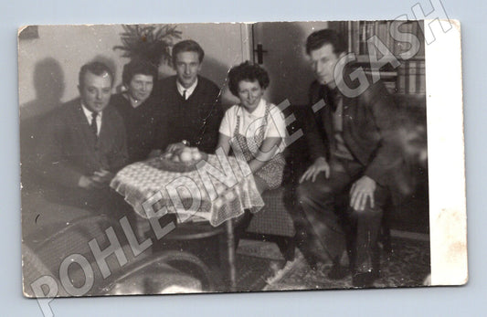 Pohlednice rodinný snímek Jaro 1960 (M18844)