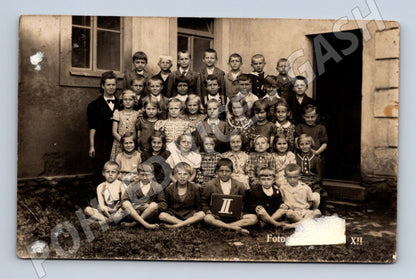 Pohlednice školní portrét II třída ČSR 1920 1930 (M18920)