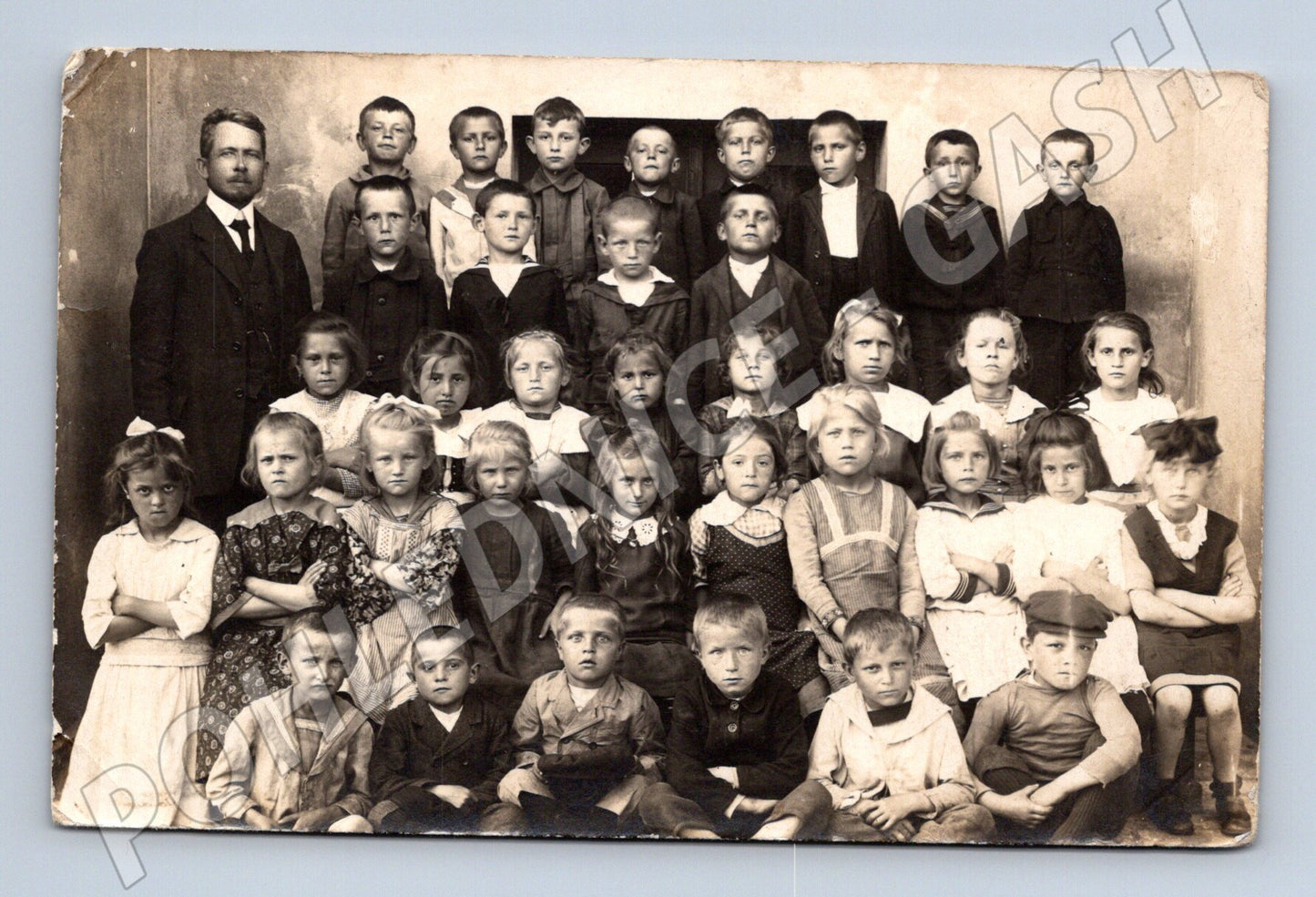 Pohlednice školní třída ČSR malý formát do 1950 (M18931)