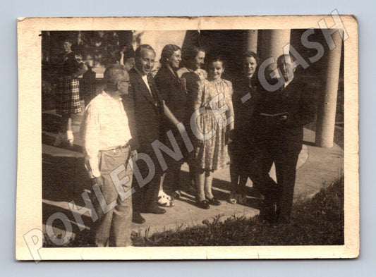 Pohlednice skupina lidí ČR do 1950 malý formát (M18954)