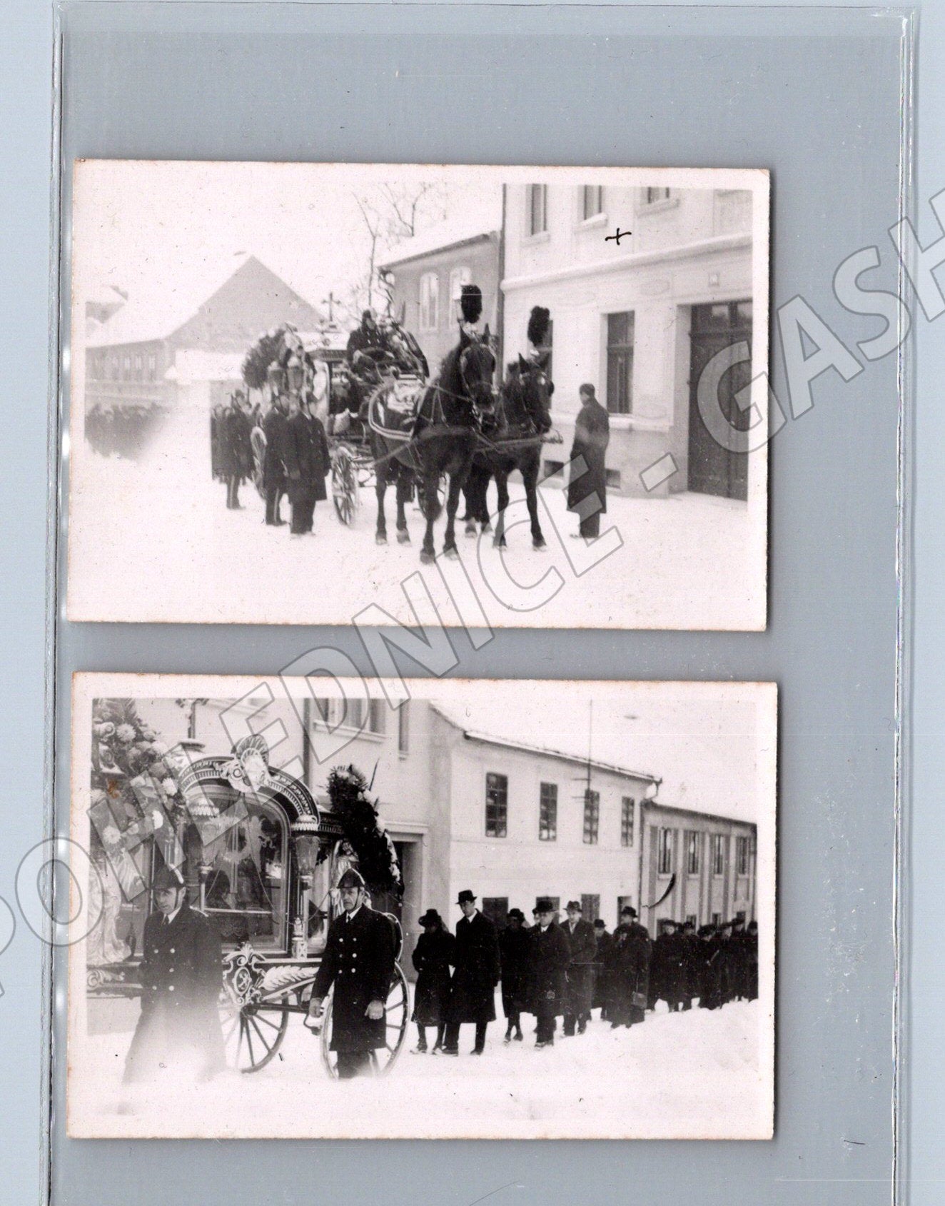 Pohlednice kočár koně město slavnostní pohřební (M18991)