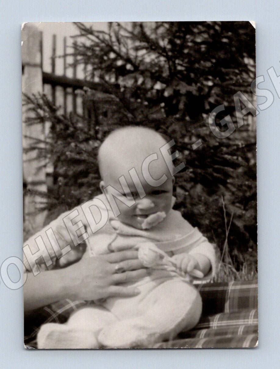 Pohlednice dítě v přírodě ČR do 1950 (M19062)