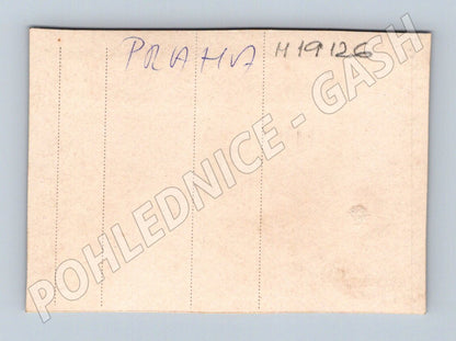 Pohlednice Praha obchod tři ženy cca 1920 40 (M19126)