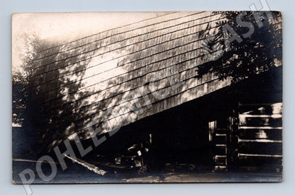 Pohlednice Dřevěná roubenka statek malý formát 1910 (M19189)