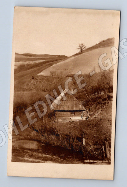 Pohlednice Karpaty etnografická lidová architektura (M19194)
