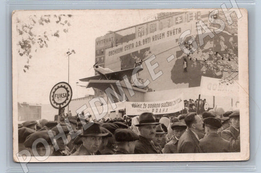 Pohlednice Zlín Baťa letecká propagace letadlo dav originální (M19503)